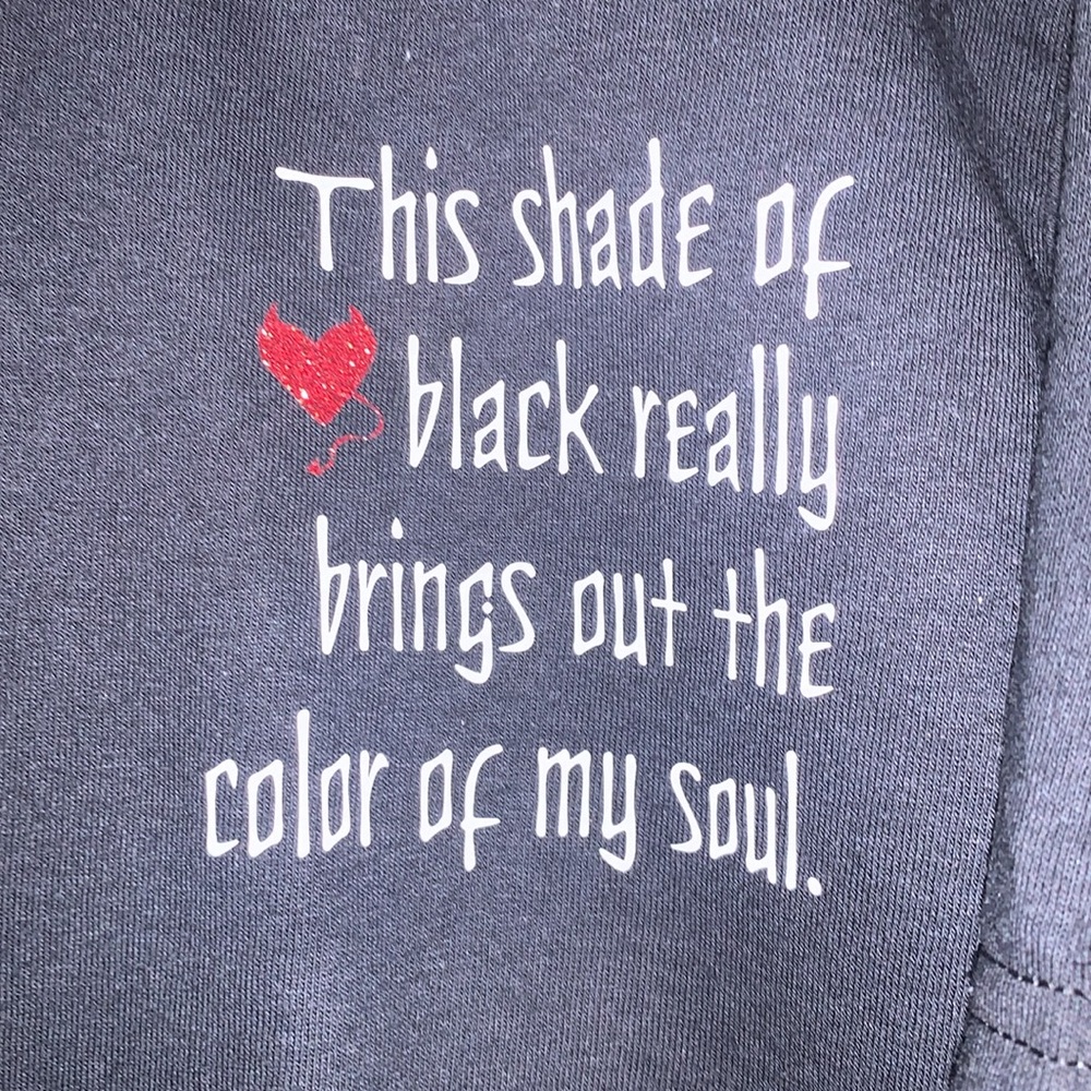 NEW! My soul is black tee - Picture 3 of 4